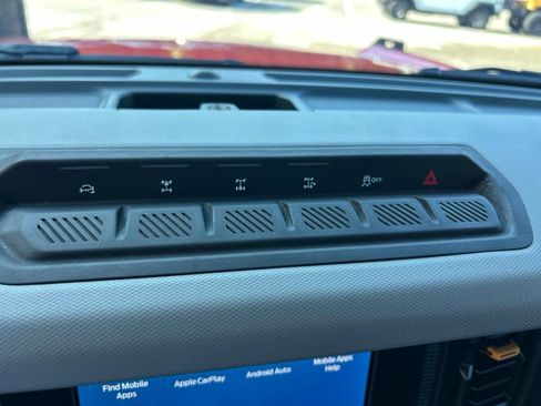 Used 2023 Ford Bronco Badlands AWD/4WD image 33