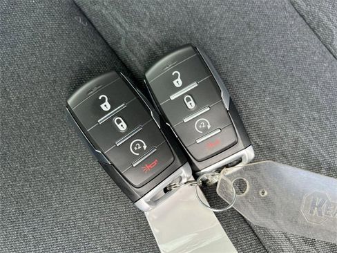 Used 2025 RAM 1500 Big Horn image 25