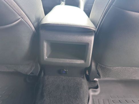 Used 2023 Toyota Camry SE FWD image 23