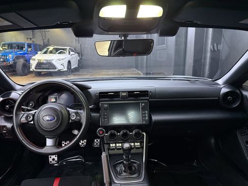 Used 2024 Subaru BRZ Limited RWD image 17