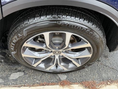 Used 2024 Acura MDX SH-AWD w/ Technology Package image 7