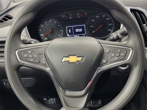 Certified 2024 Chevrolet Equinox LS w/ LPO, Floor Liner Package image 26