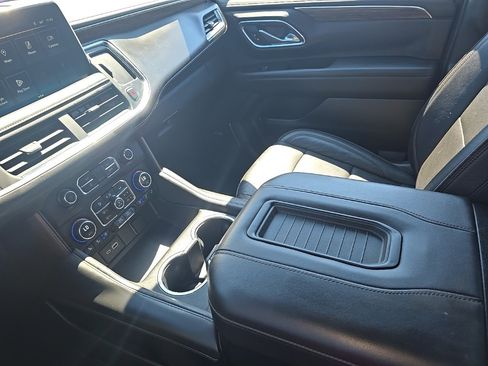 Used 2023 Chevrolet Suburban High Country w/ Premium Package 2 image 14