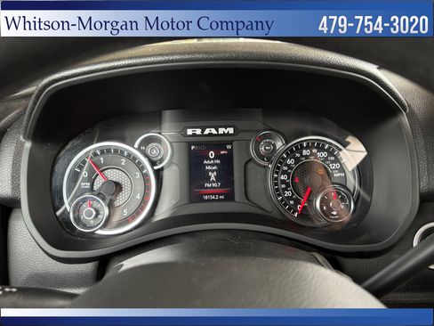 Used 2024 RAM 2500 Tradesman w/ Chrome Appearance Group image 17