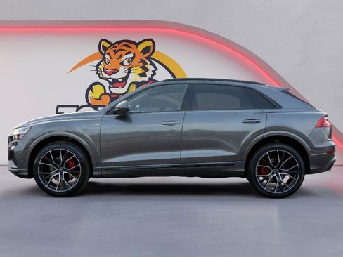 Used 2021 Audi Q8 Prestige image 8