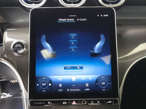 Certified 2025 Mercedes-Benz GLC 300 4MATIC image 18