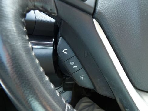 Used 2016 Honda CR-V EX-L image 23