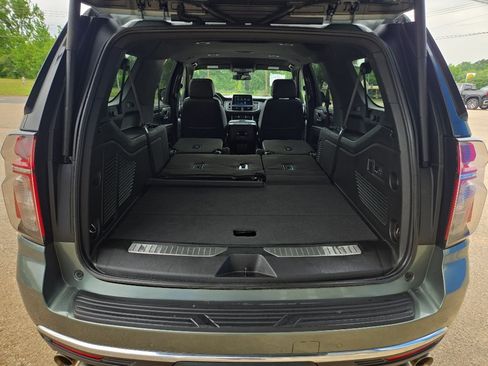 Certified 2023 Chevrolet Suburban Premier AWD/4WD image 20