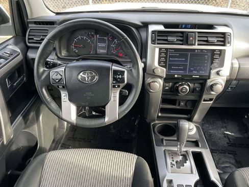 Used 2021 Toyota 4Runner SR5 AWD/4WD image 22