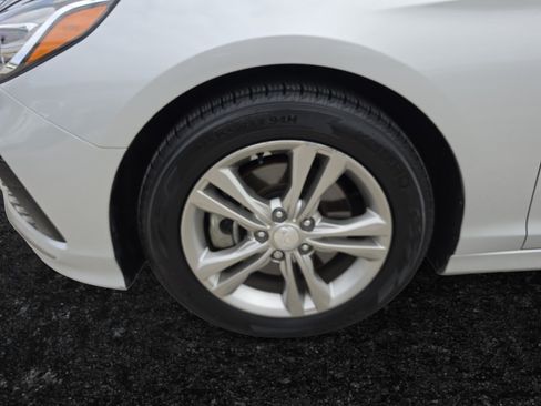 Used 2019 Hyundai Sonata Limited w/ Ultimate Package 04 FWD image 29