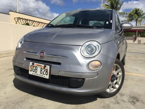 Used 2015 FIAT 500 Pop FWD image 1