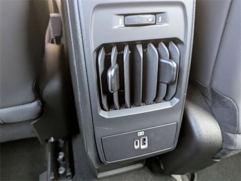 Used 2024 Alfa Romeo Tonale Veloce image 26