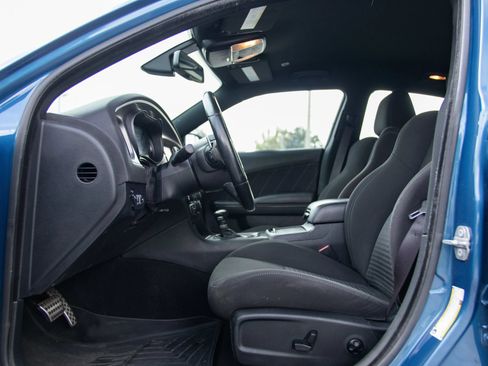 Used 2020 Dodge Charger R/T w/ Blacktop Package RWD image 18