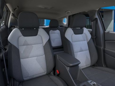 New 2026 Chevrolet Trax LS FWD image 16
