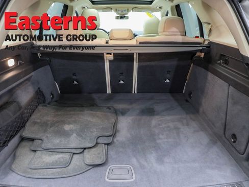 Used 2020 Mercedes-Benz GLE 350 w/ AMG Line Exterior image 9