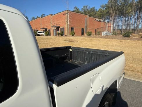 Used 2015 Toyota Tacoma 2WD Access Cab w/ Convenience Package image 7