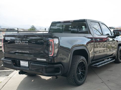 Used 2024 GMC Sierra 1500 Elevation w/ Elevation Premium Package RWD image 9