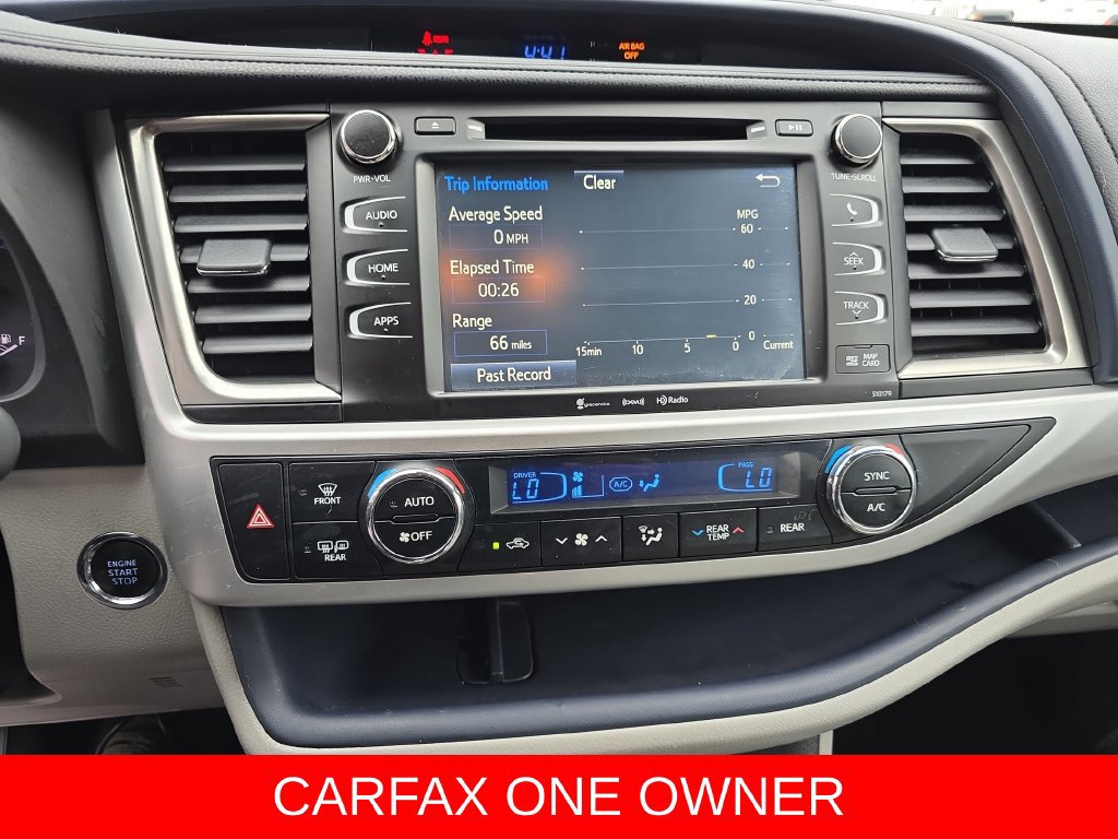 Used 2017 Toyota Highlander XLE AWD/4WD image 21