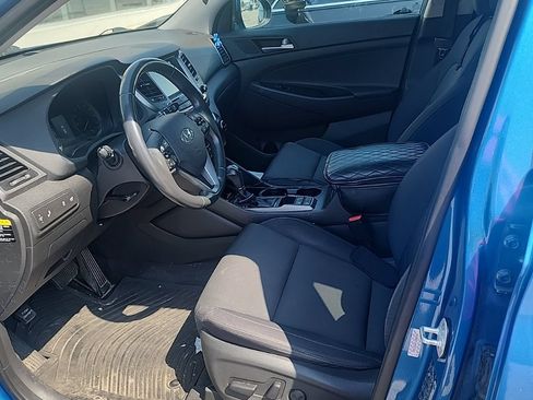 Used 2018 Hyundai Tucson Value w/ Cargo Package FWD image 6