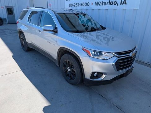 Used 2018 Chevrolet Traverse LT FWD image 7