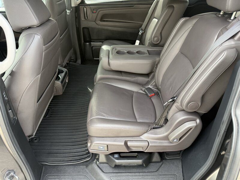 Used 2020 Honda Odyssey Touring image 17