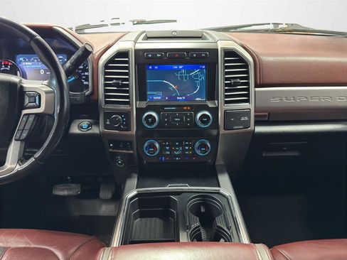 Used 2021 Ford F250 Platinum AWD/4WD image 19