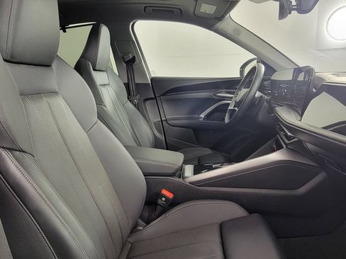 Certified 2025 Audi Q5 Premium Plus AWD/4WD image 45