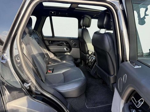 Used 2019 Land Rover Range Rover Supercharged image 13