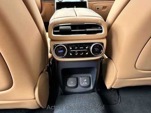 Used 2023 Genesis GV80 3.5T w/ Winter Weather Package AWD/4WD image 11