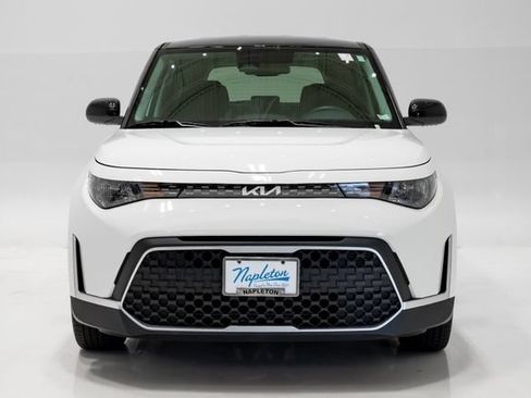 Used 2023 Kia Soul S FWD image 4