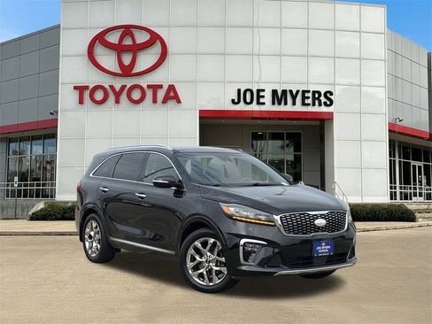 Used 2019 Kia Sorento SX image 2