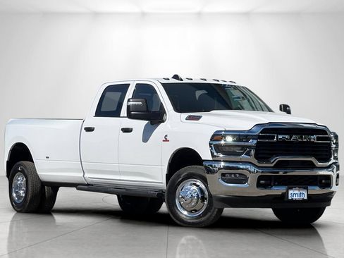New 2026 RAM 3500 Tradesman AWD/4WD image 2