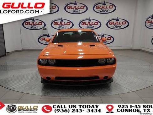 Used 2014 Dodge Challenger SRT8 Core w/ Electronics Convenience Group image 3