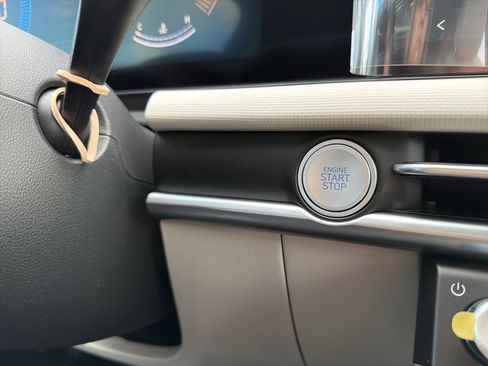 New 2026 Hyundai Tucson SE image 35