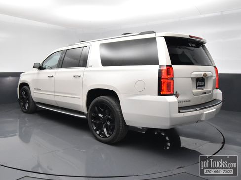 Used 2015 Chevrolet Suburban LTZ AWD/4WD image 5