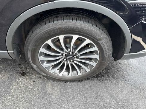 Used 2023 Lincoln Aviator Reserve w/ Equipment Group 201A image 15