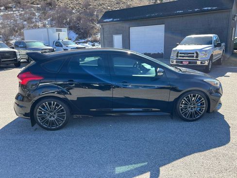 Used 2017 Ford Focus RS image 6