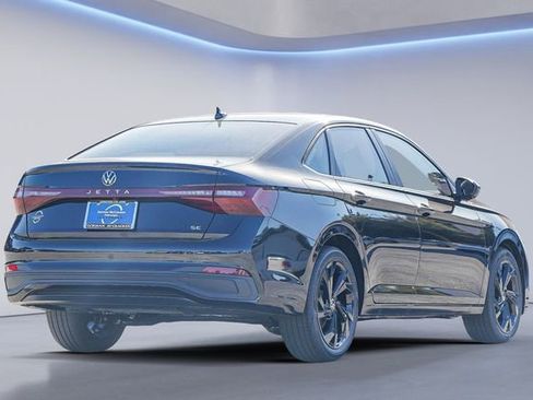 New 2026 Volkswagen Jetta SE image 5