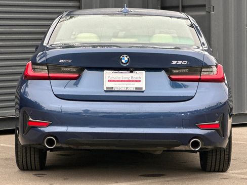 Used 2021 BMW 330i xDrive 330i xDrive w/ Premium Package image 7
