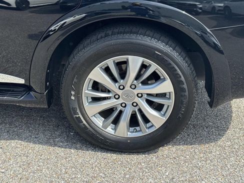 Used 2016 INFINITI QX80 4WD w/ All Season Package image 4