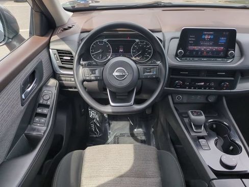Used 2023 Nissan Rogue SV AWD/4WD image 16