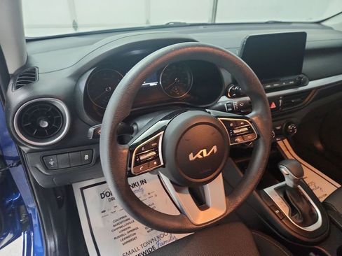 Certified 2024 Kia Forte LXS FWD image 18