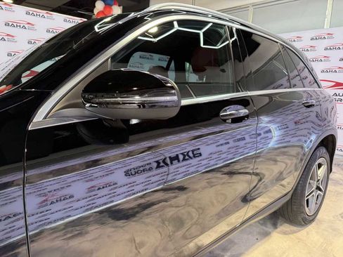 Used 2022 Mercedes-Benz GLC 300 4MATIC w/ AMG Line image 17