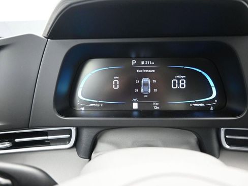 New 2025 Hyundai Elantra Sport image 12