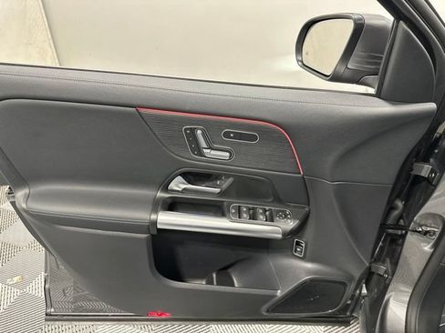 Used 2026 Mercedes-Benz GLA 250 4MATIC image 14