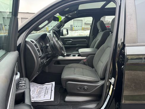 Used 2019 RAM 1500 Big Horn image 9