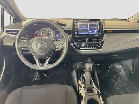 Used 2022 Toyota Corolla SE FWD image 17