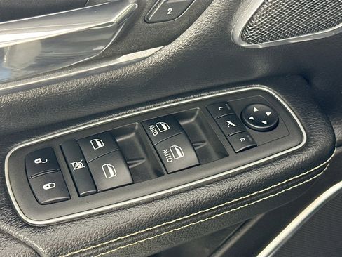 Used 2022 RAM 1500 Laramie image 18