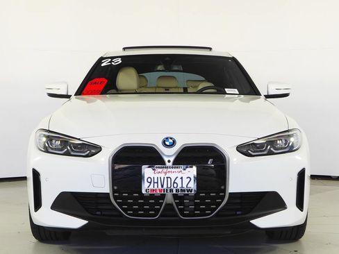 Used 2023 BMW i4 eDrive35 w/ Premium Package RWD image 3
