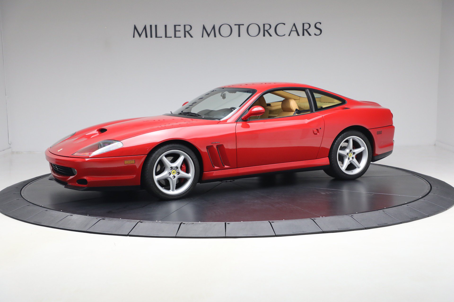 Used 2000 Ferrari 550 Maranello Coupe RWD image 2